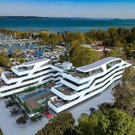 Marina Balatonszárszó