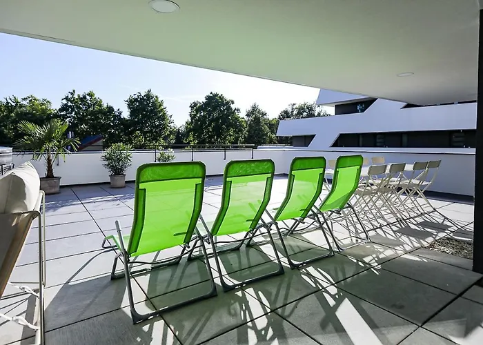 Marina * Balatonszárszó