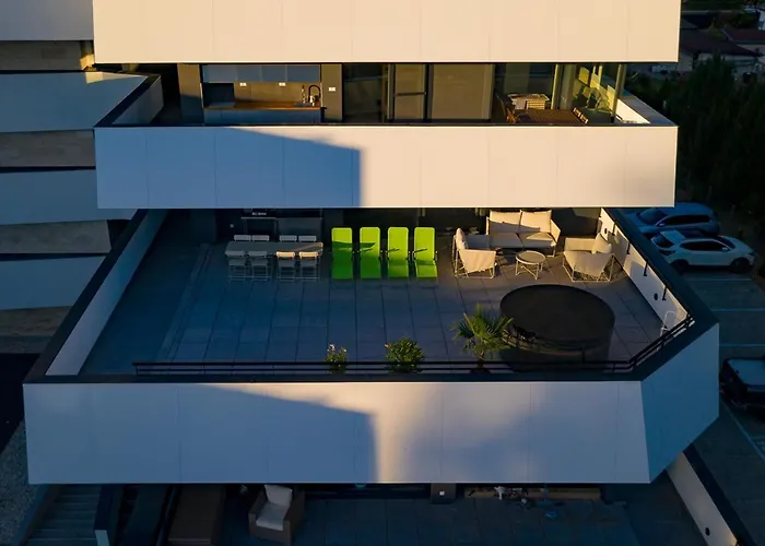 Marina * Balatonszárszó